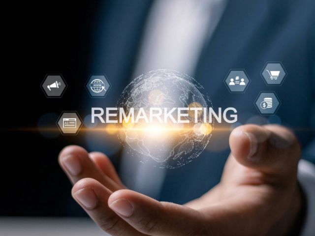 Remarketing e Retargeting: Strategie per Riconnettersi con i Clienti a Milano